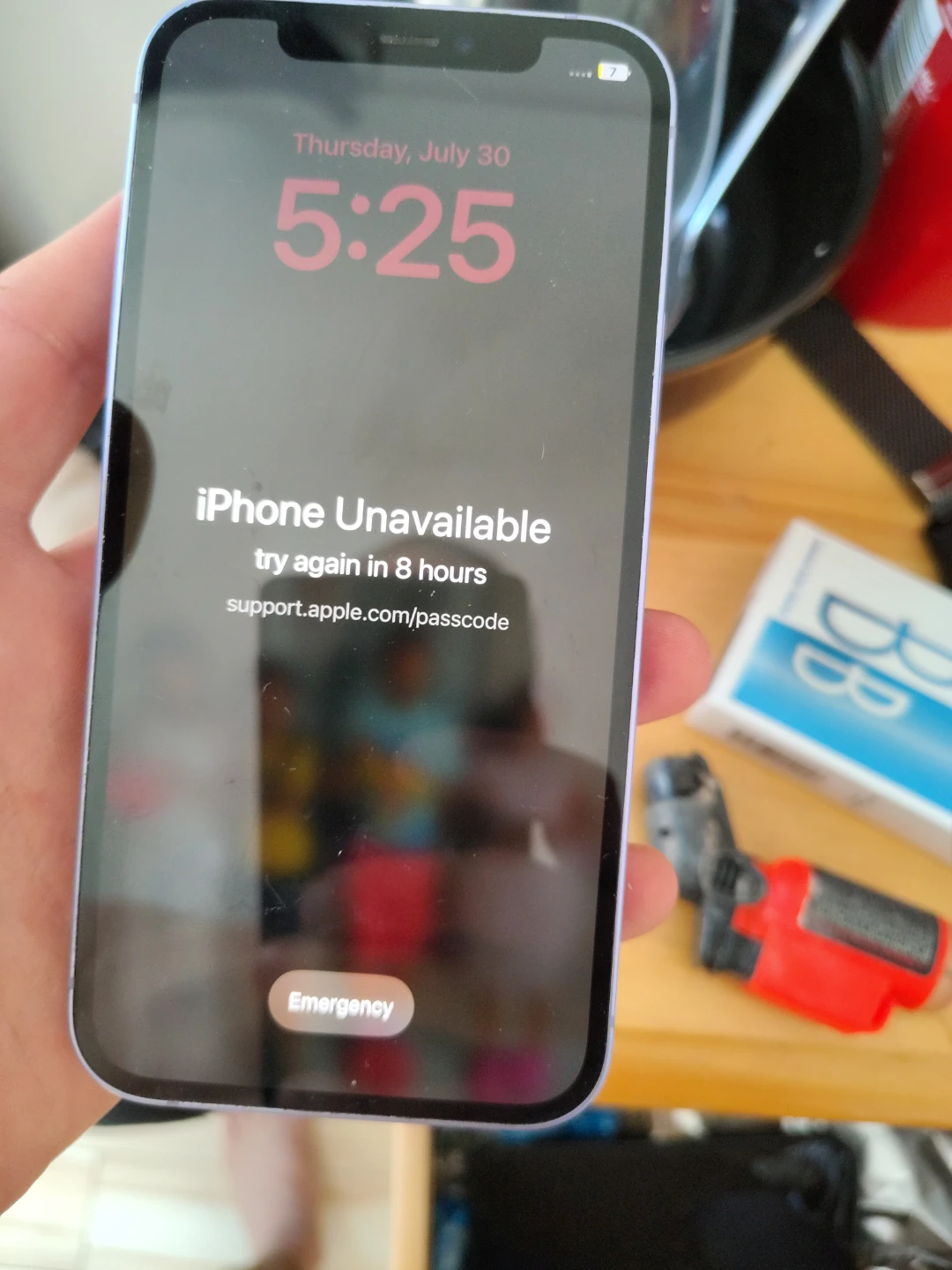 iPhone 14 Pro - photo 2