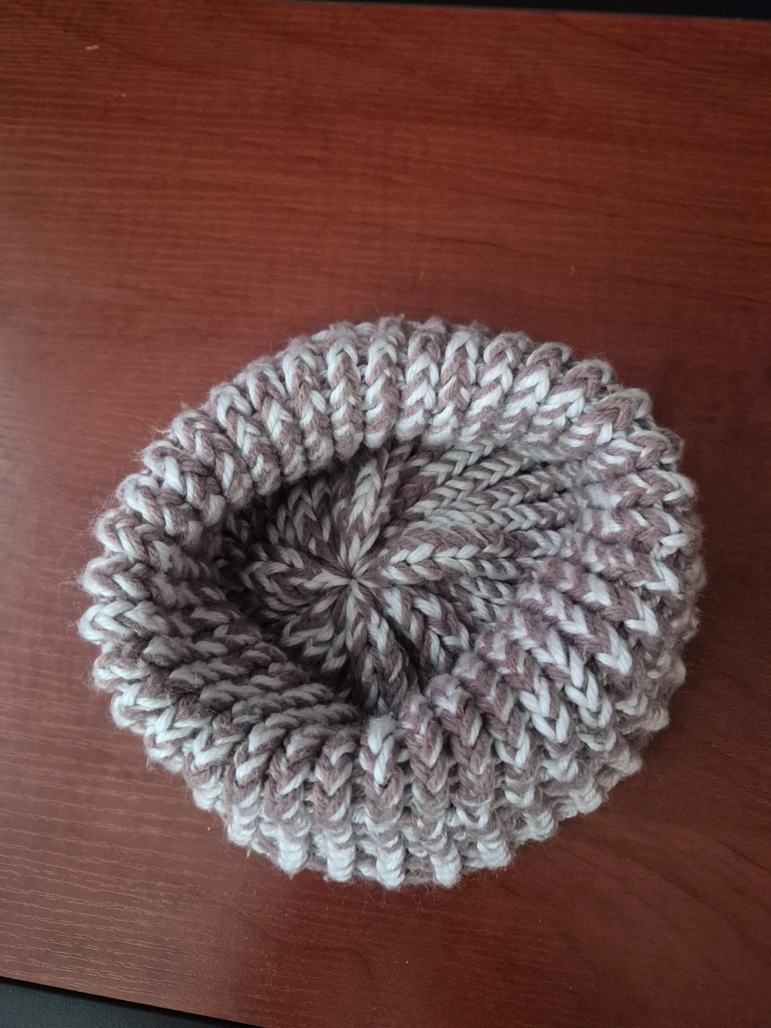Hand-Knit Beanie Hat - photo 2
