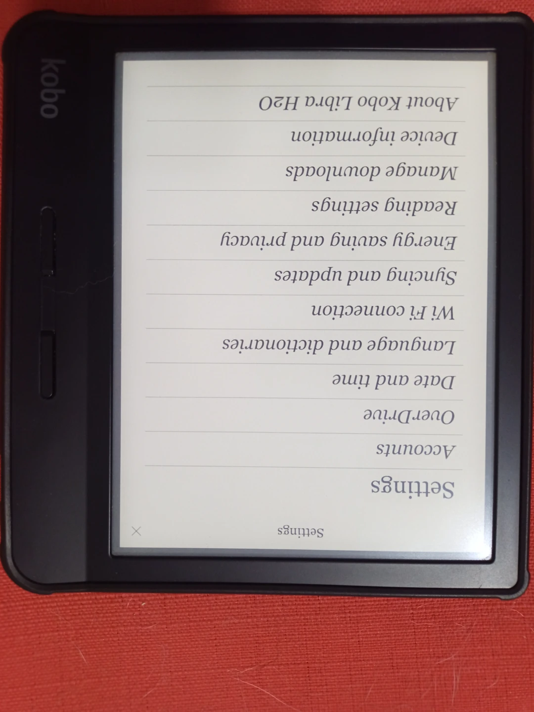 Kobo Libra H2O eReader with case