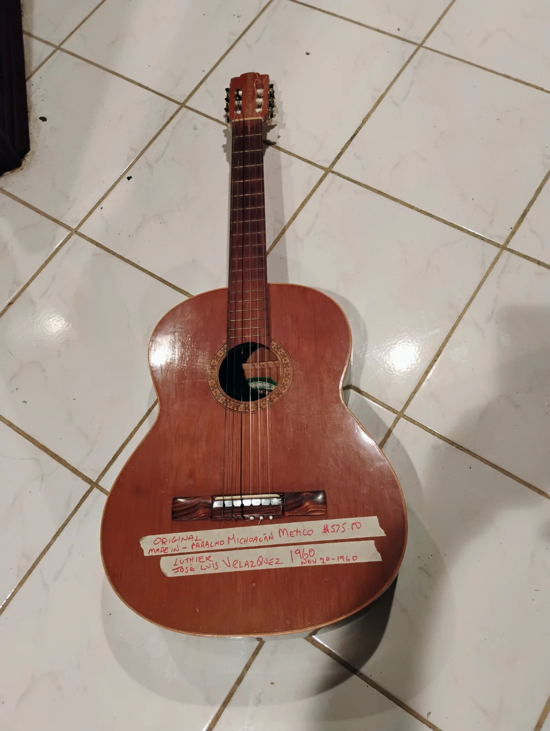 Paracho Guitarra de Paracho by Jose Luis Velazquez - 1960 - photo 4