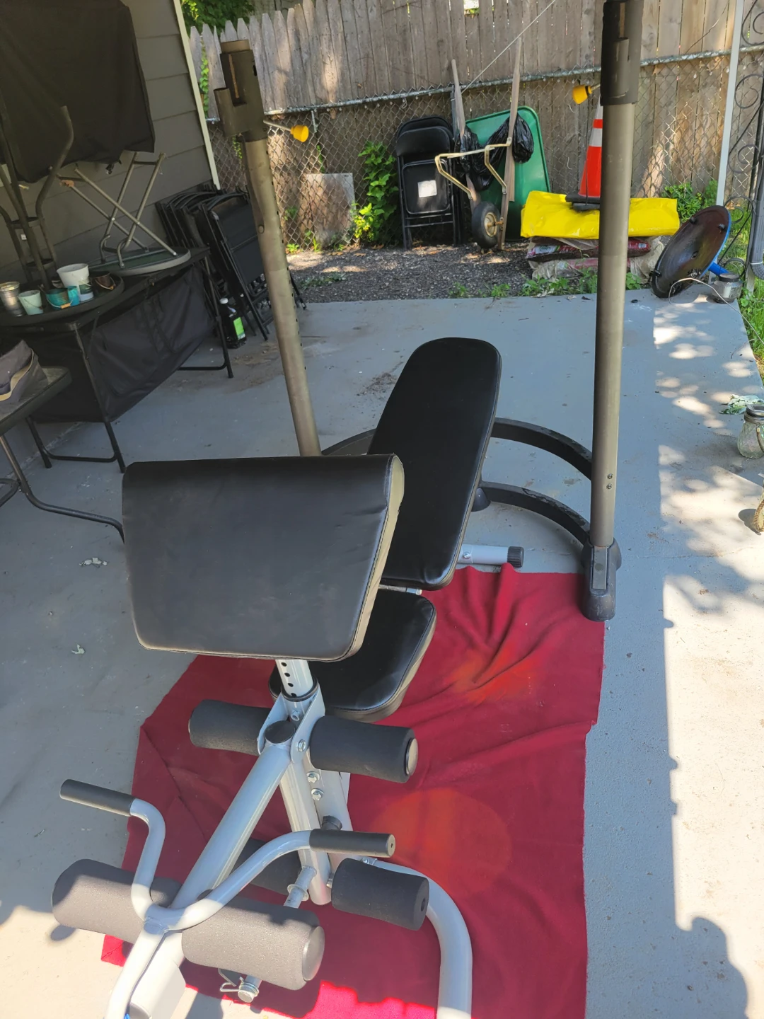 GOLD'S GYM  SQUAT RACK AND 6 POSITIONS ADJUSTABLE BENCH - photo 2