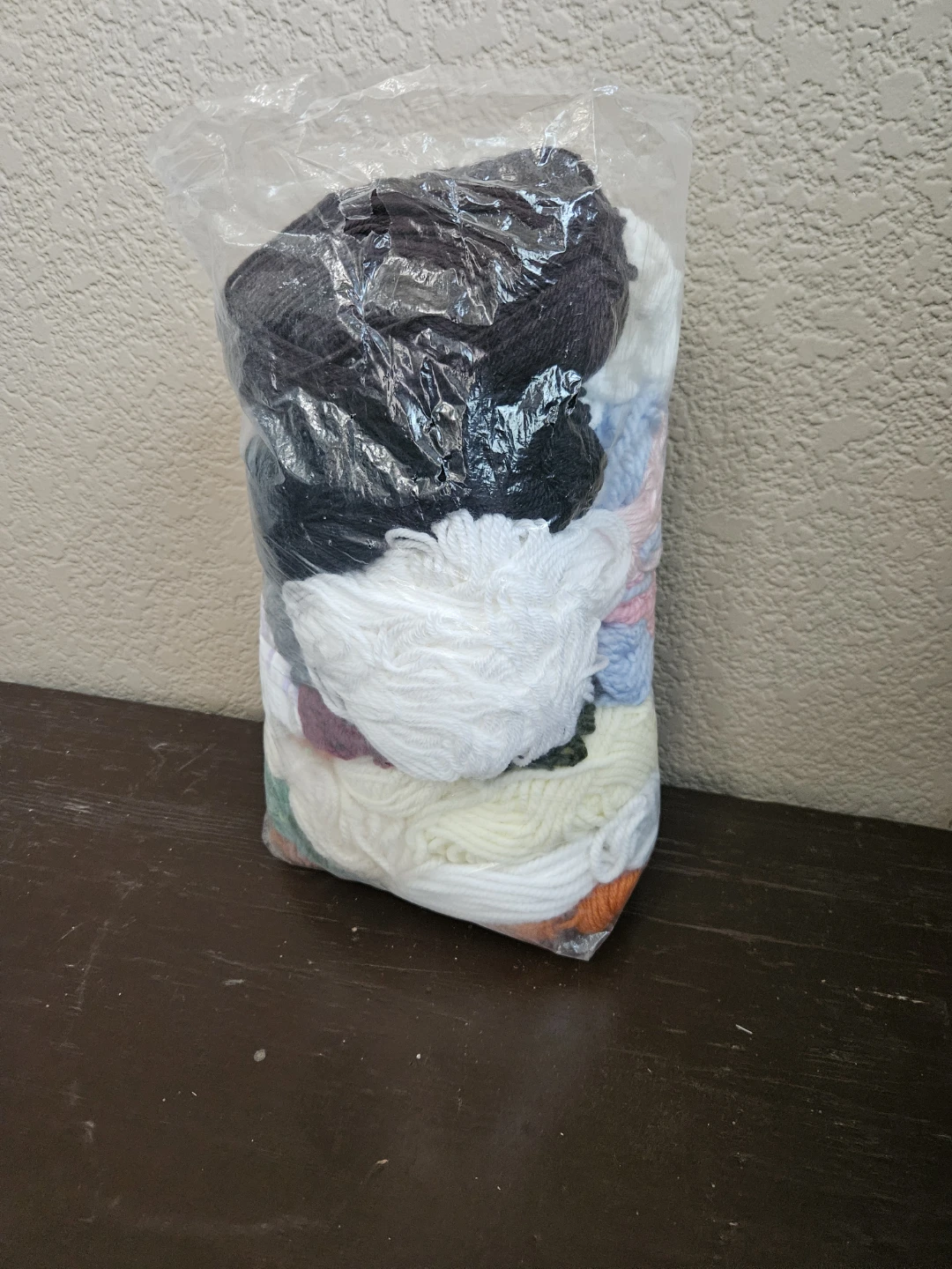 Bag of Assorted Yarn - photo 3