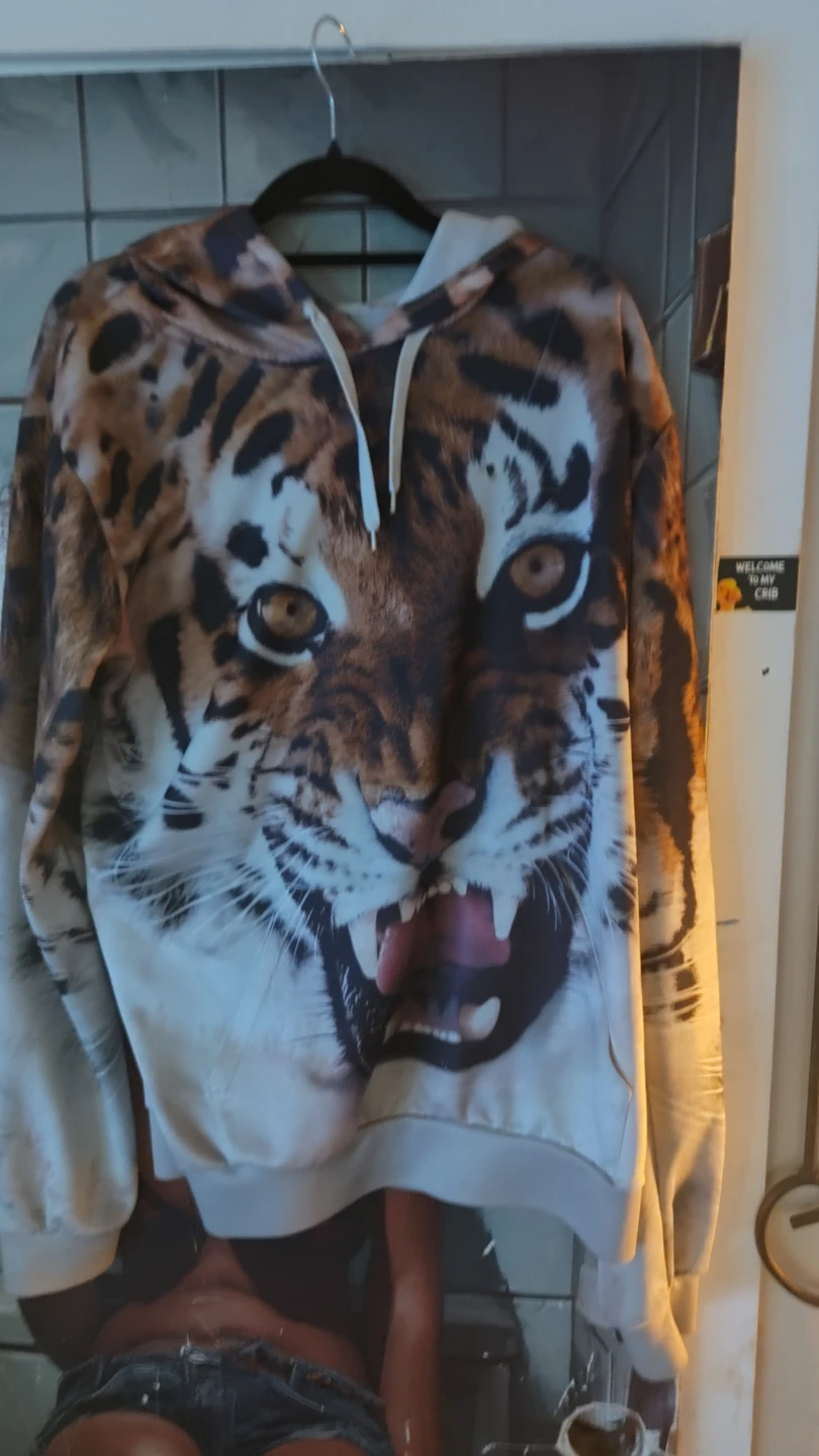 Graphic Hoodie - photo 2