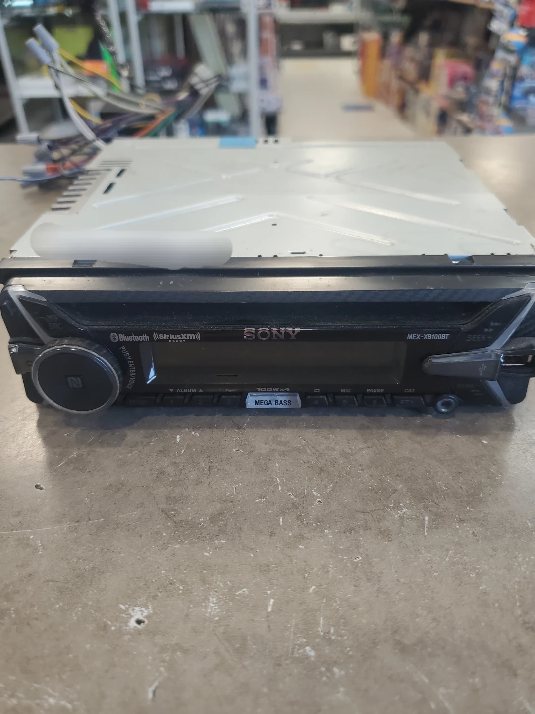 Sony MEX-XB100BT Bluetooth Car Stereo