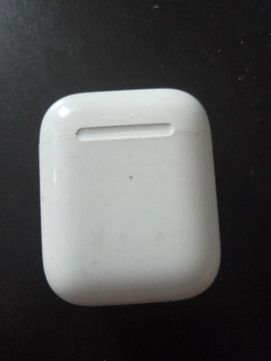 Apple AirPods with Charging Case - photo 3