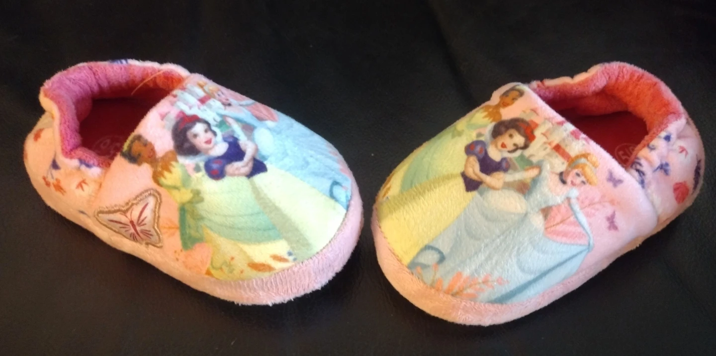 Toddler Shoes 3-6 - photo 2