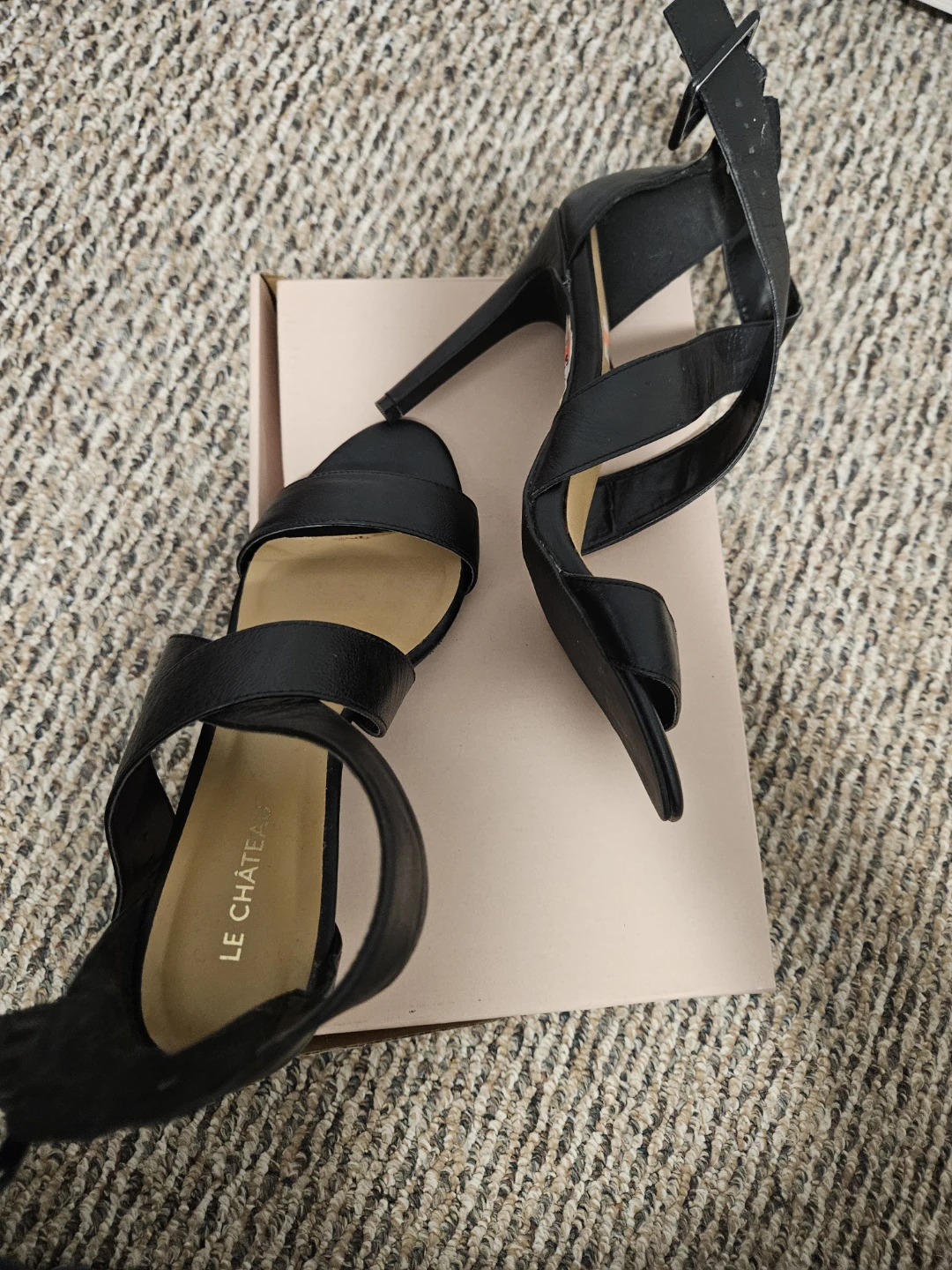 Le Château Black Strappy Heels size 8 - photo 2