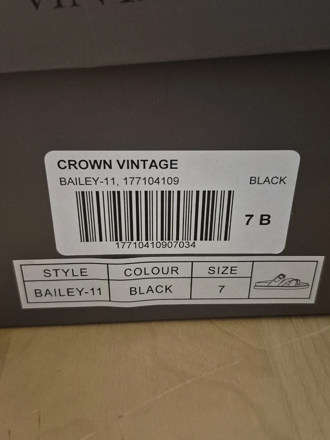Crown Vintage Size 7 Bailey Black Sandals - photo 5