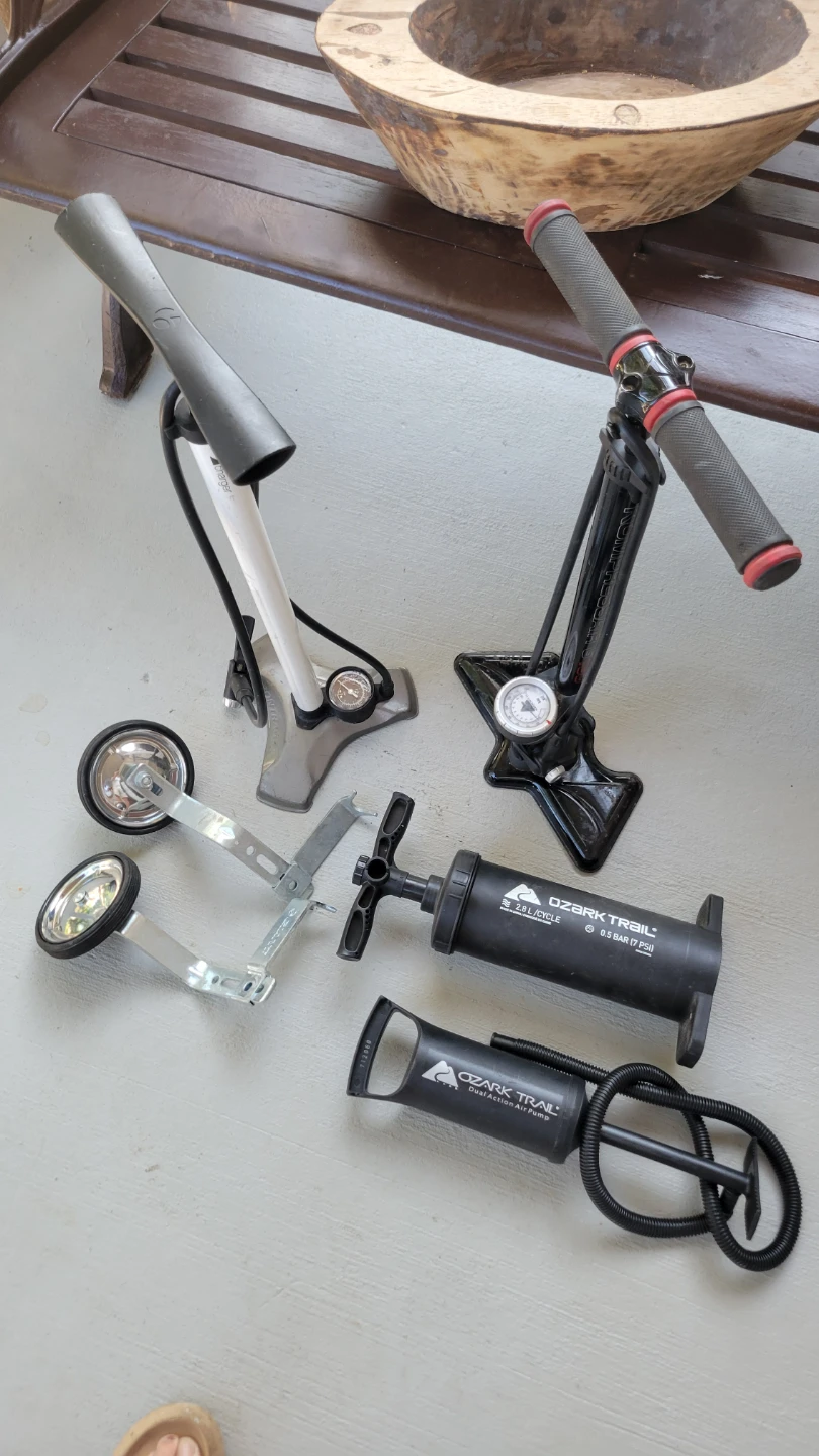 Bikes & Air mattress Air Pumps, training wheels