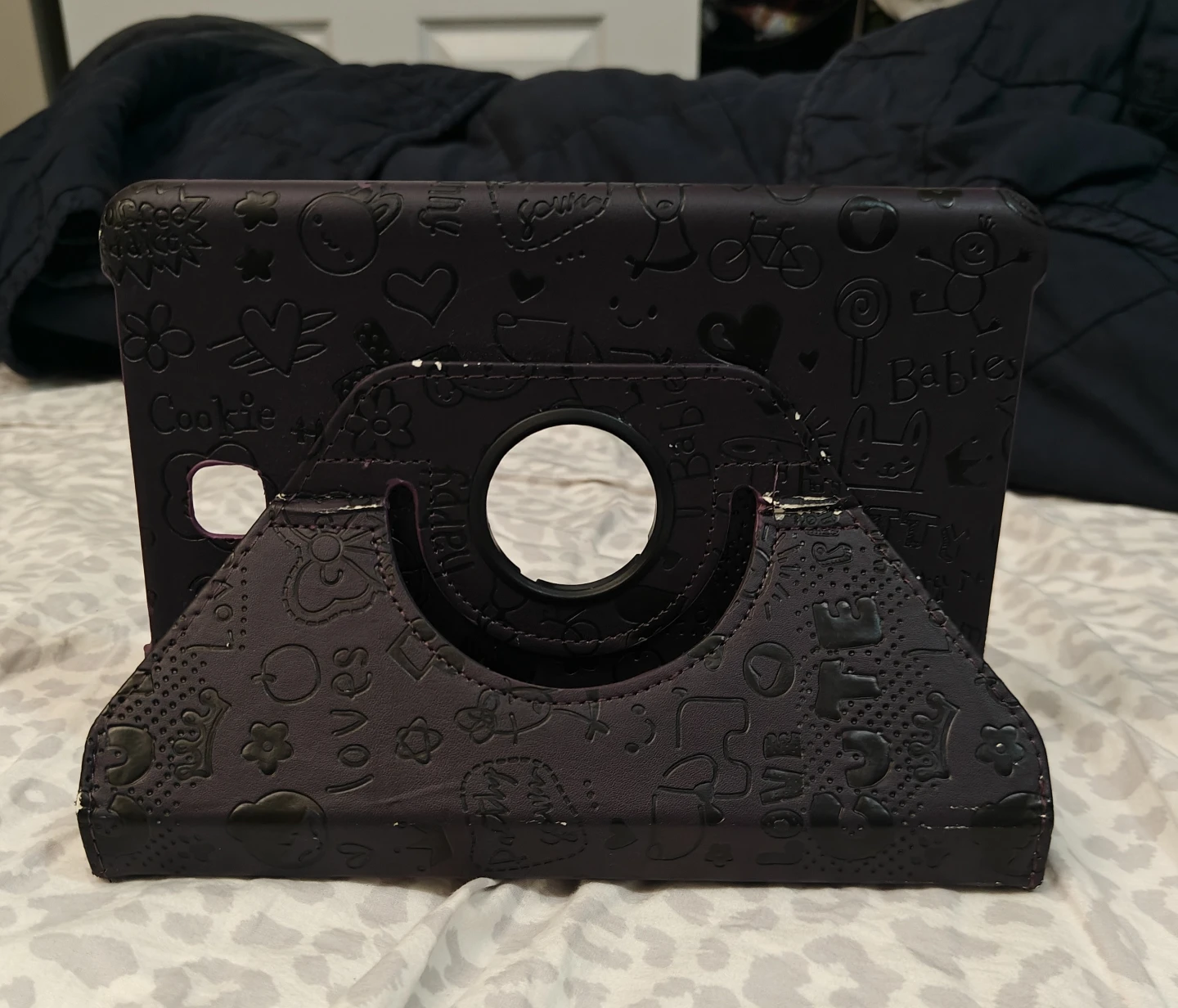 Purple Tablet Case with Swivel Stand 🧡