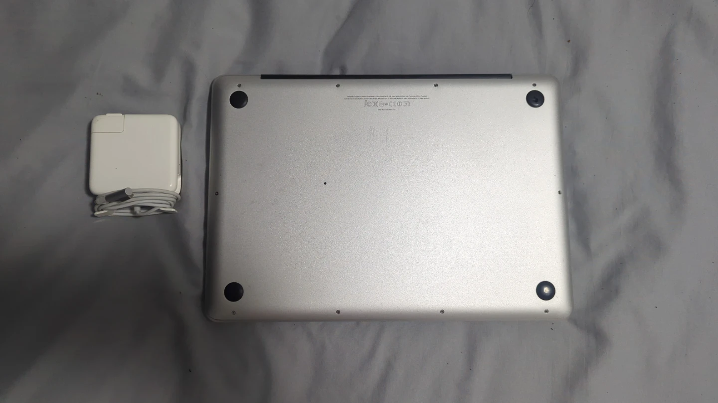 2012 non retina MacBook pro - photo 4
