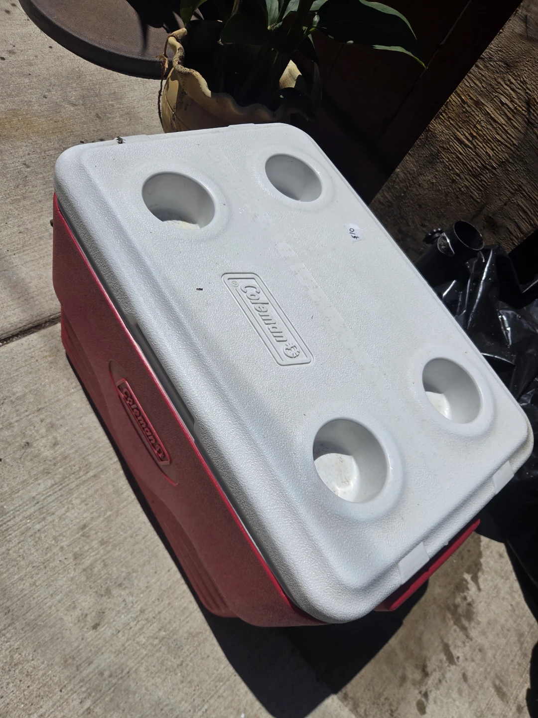 Coleman Cooler with Cup Holders - photo 2