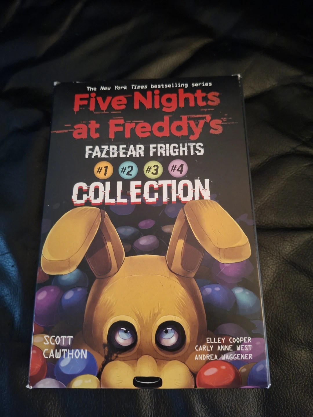 Five Nights at Freddy's Fazbear Frights Collection