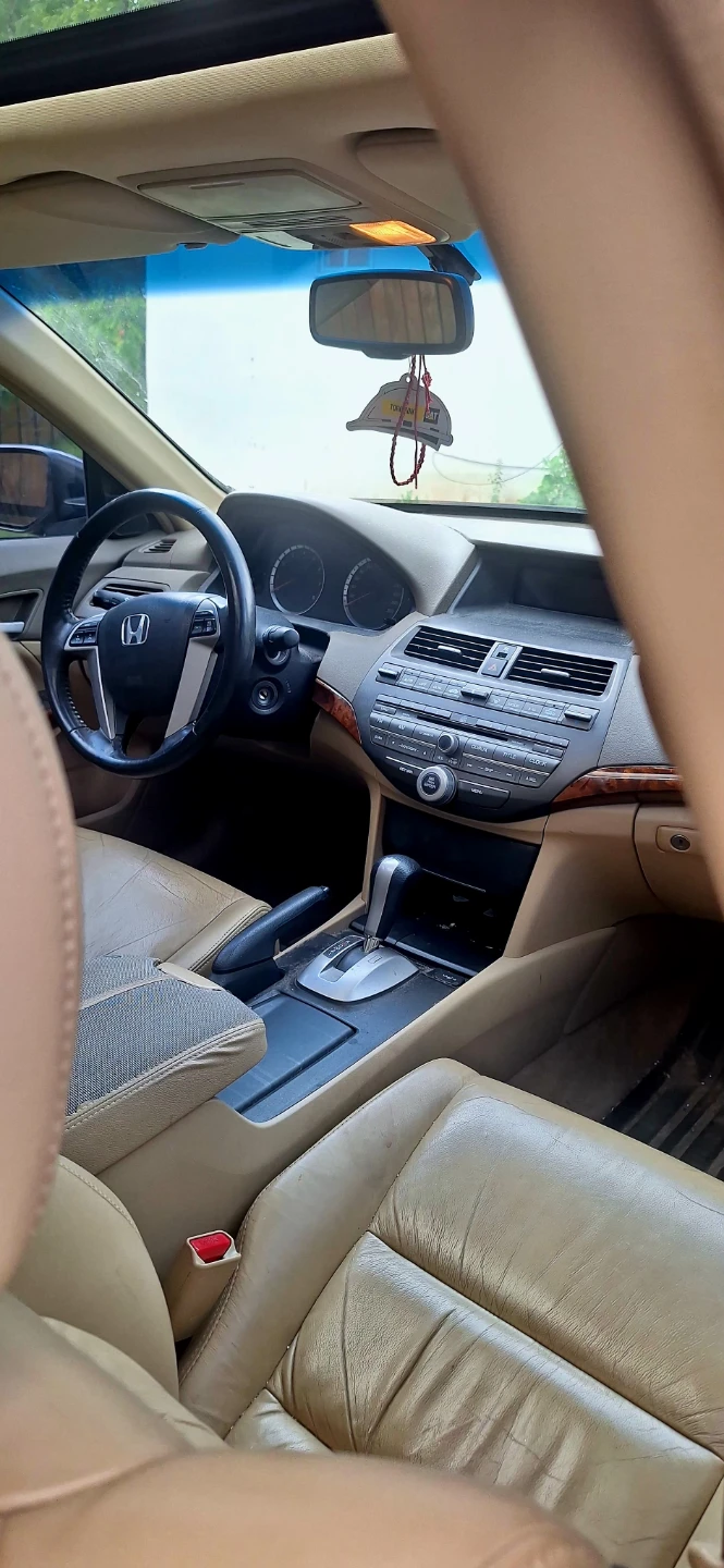 Honda Accord Sedan - photo 3