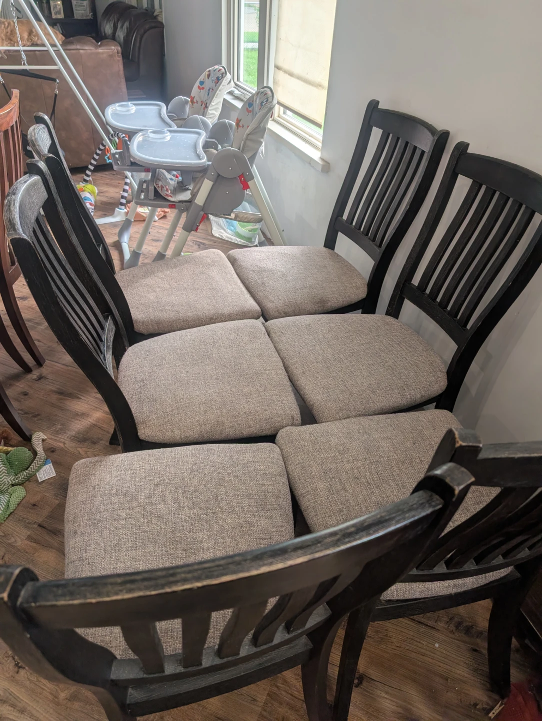 Dark Wood Dining Table with 6 Chairs - photo 3