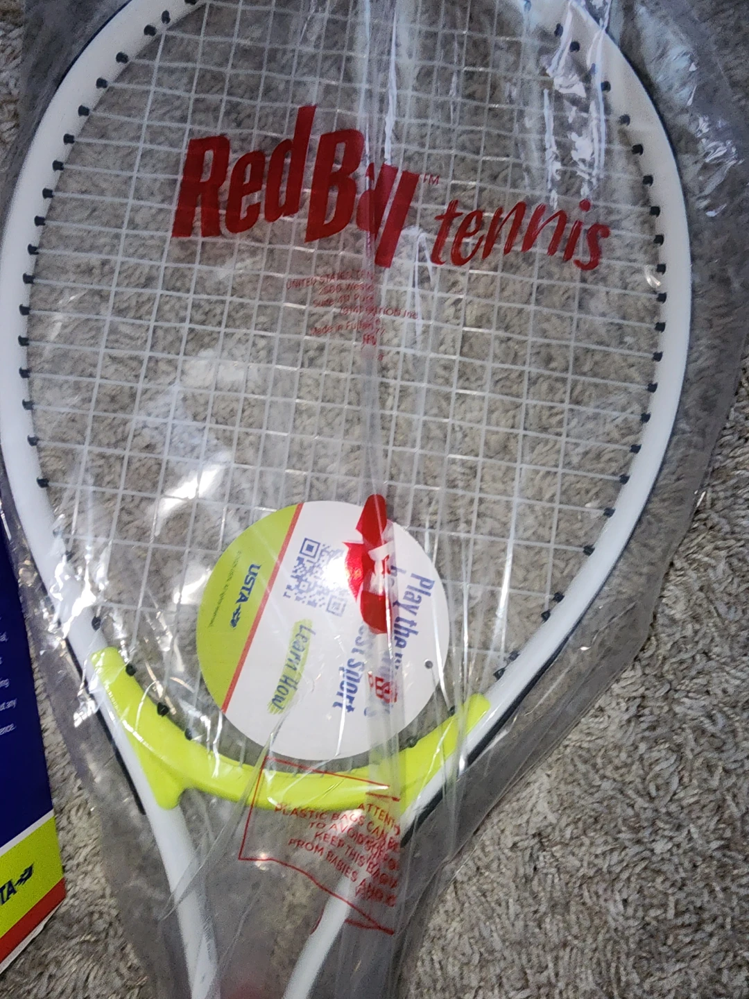 4 Red Ball Tennis Racquets And Balls - photo 3