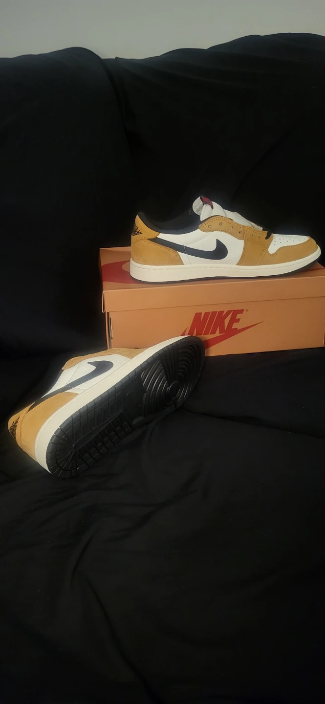 Nike Air Jordan 1 Retro Low OG Sneakers - photo 2