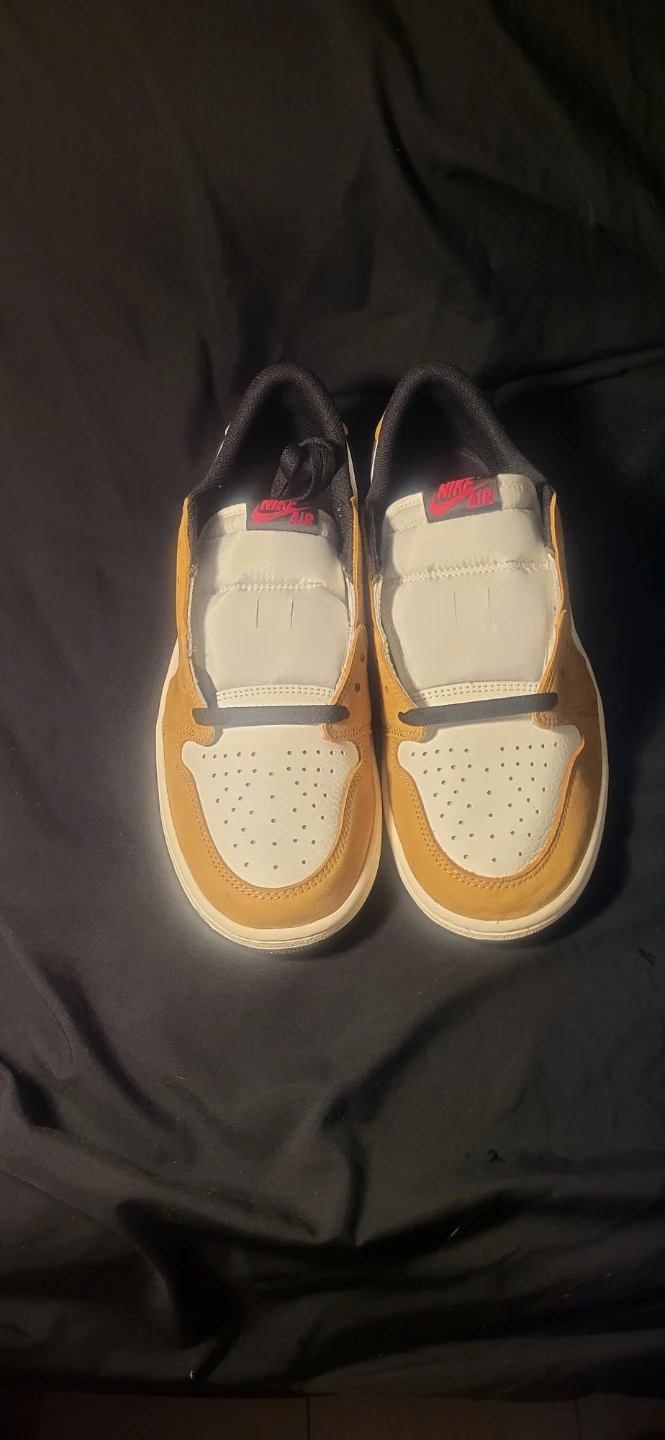 Nike Air Jordan 1 Retro Low OG Sneakers - photo 4