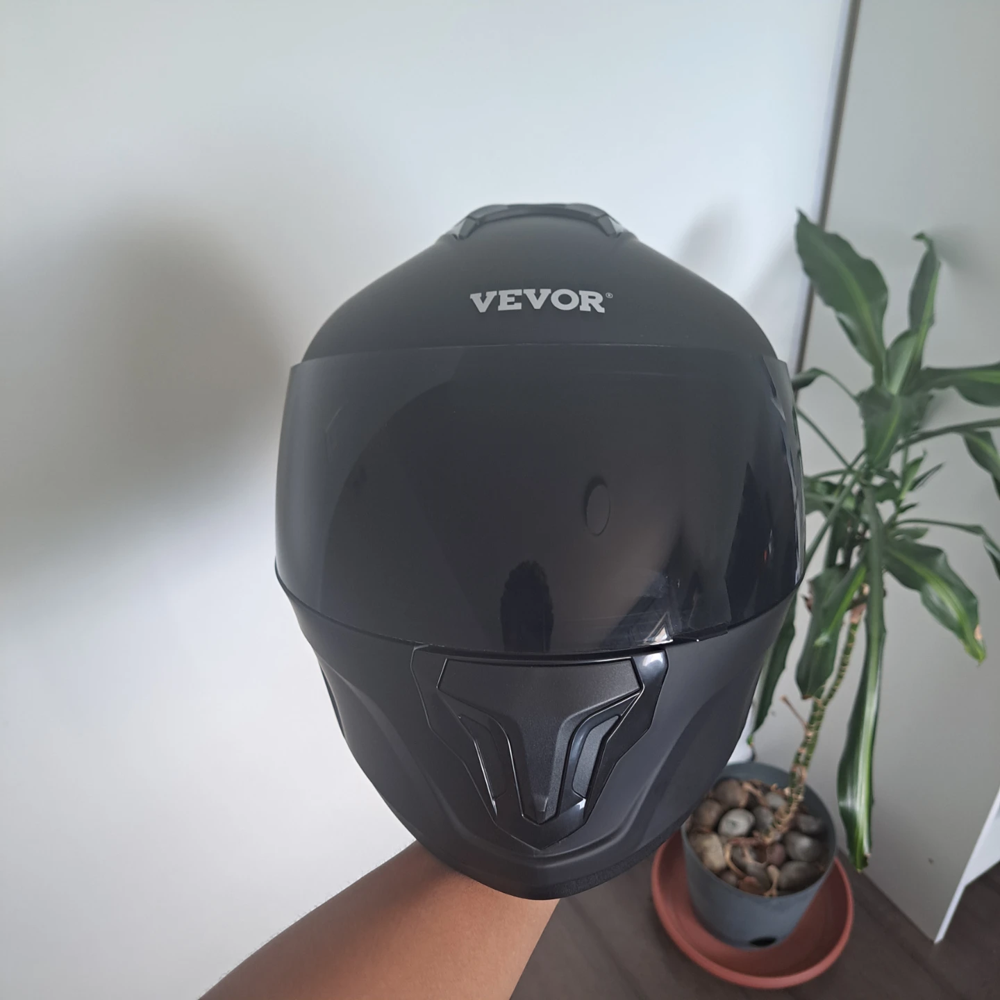 Vevor Motorcycle Helmet - photo 3