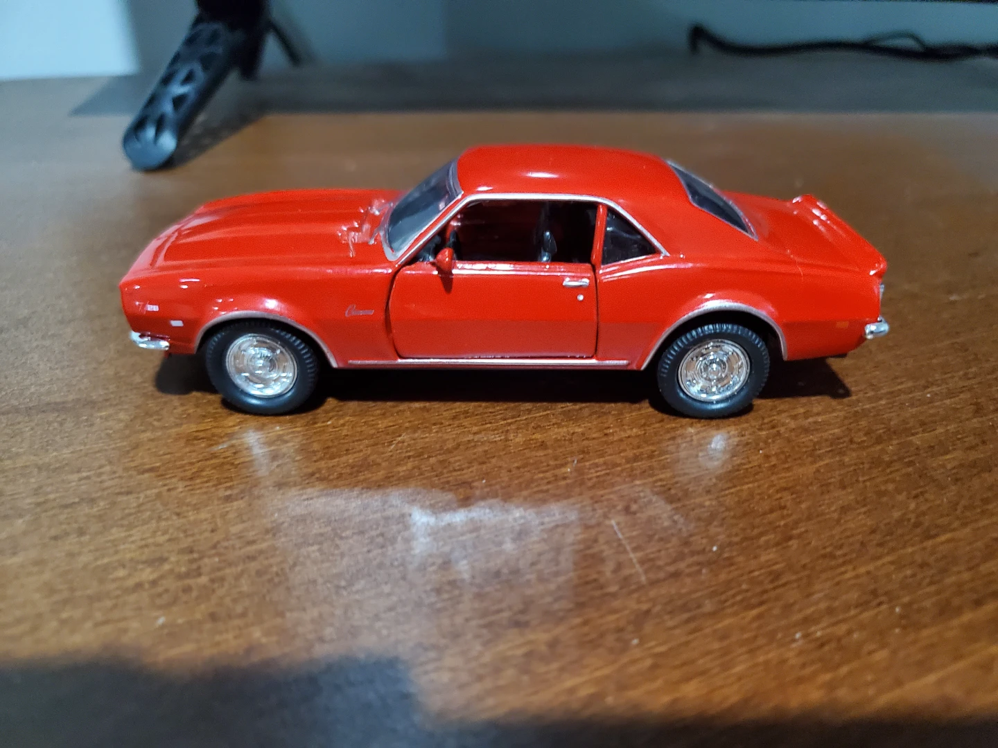 1/36 Welly Diecast Chevrolet Camaro Z28 1968