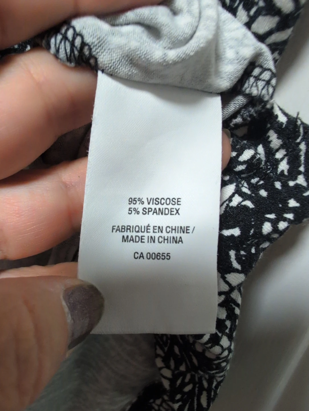 Reitmans Plus Size 2X Black & White Patterned Sleeveless Top - photo 5