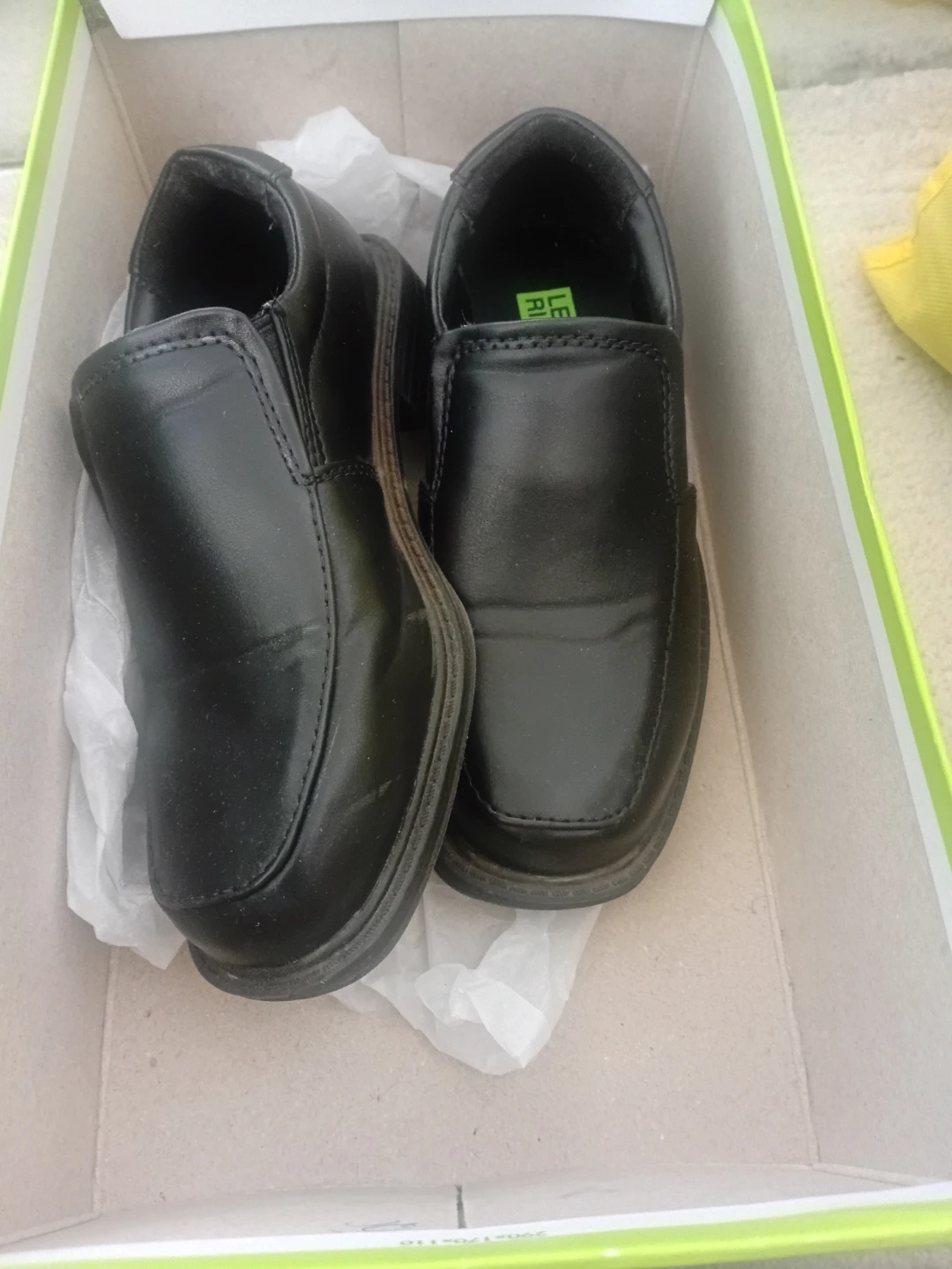 Left & Right Black Dress Shoes - Size 12D - photo 2