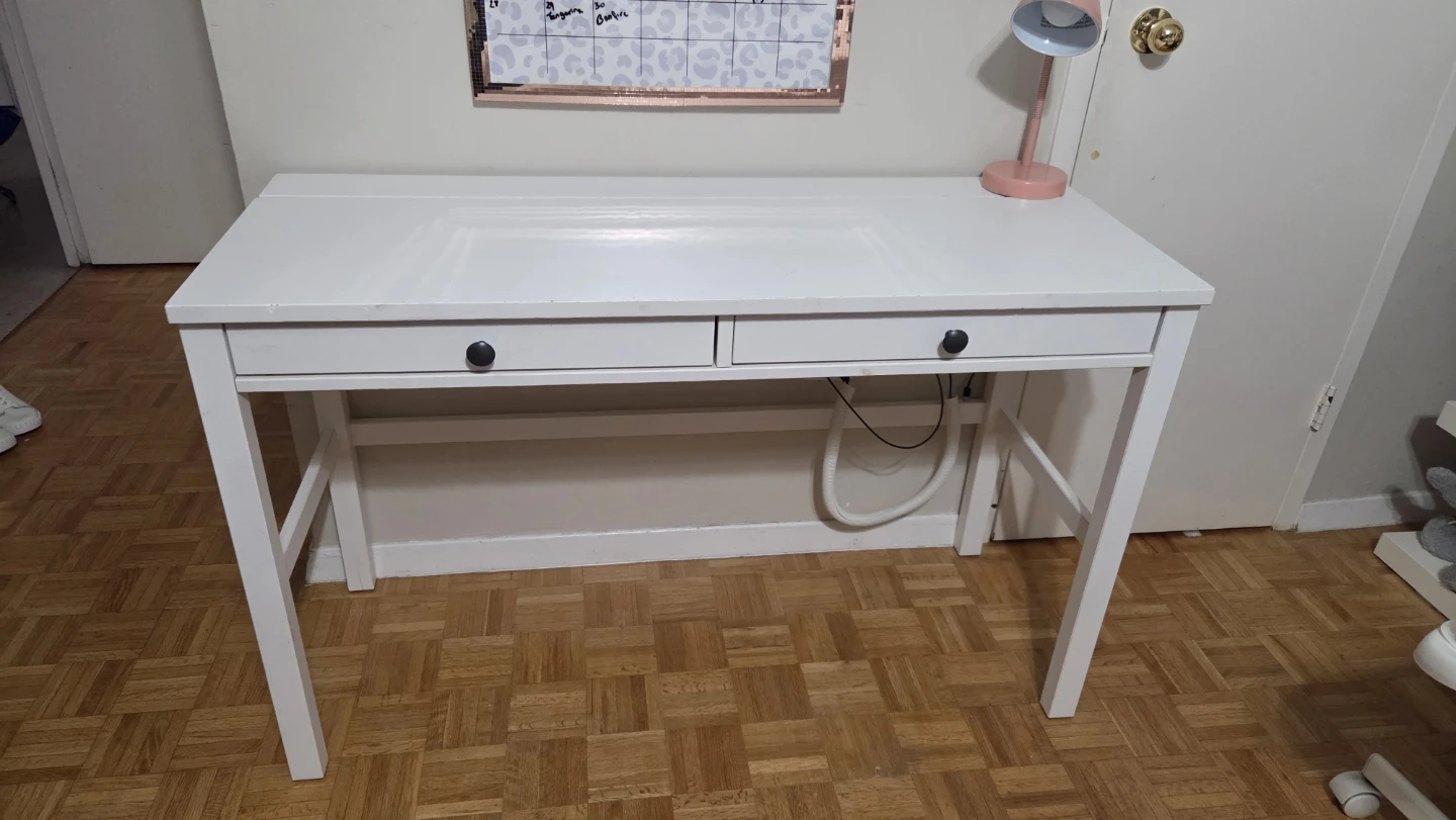 White Ikea Desk