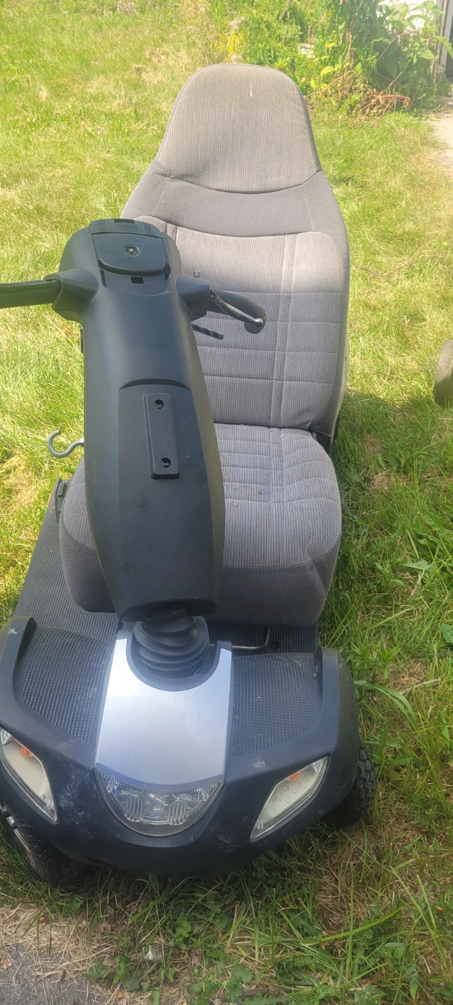 Pegasus Metro Mobility Scooter Gokart - photo 4