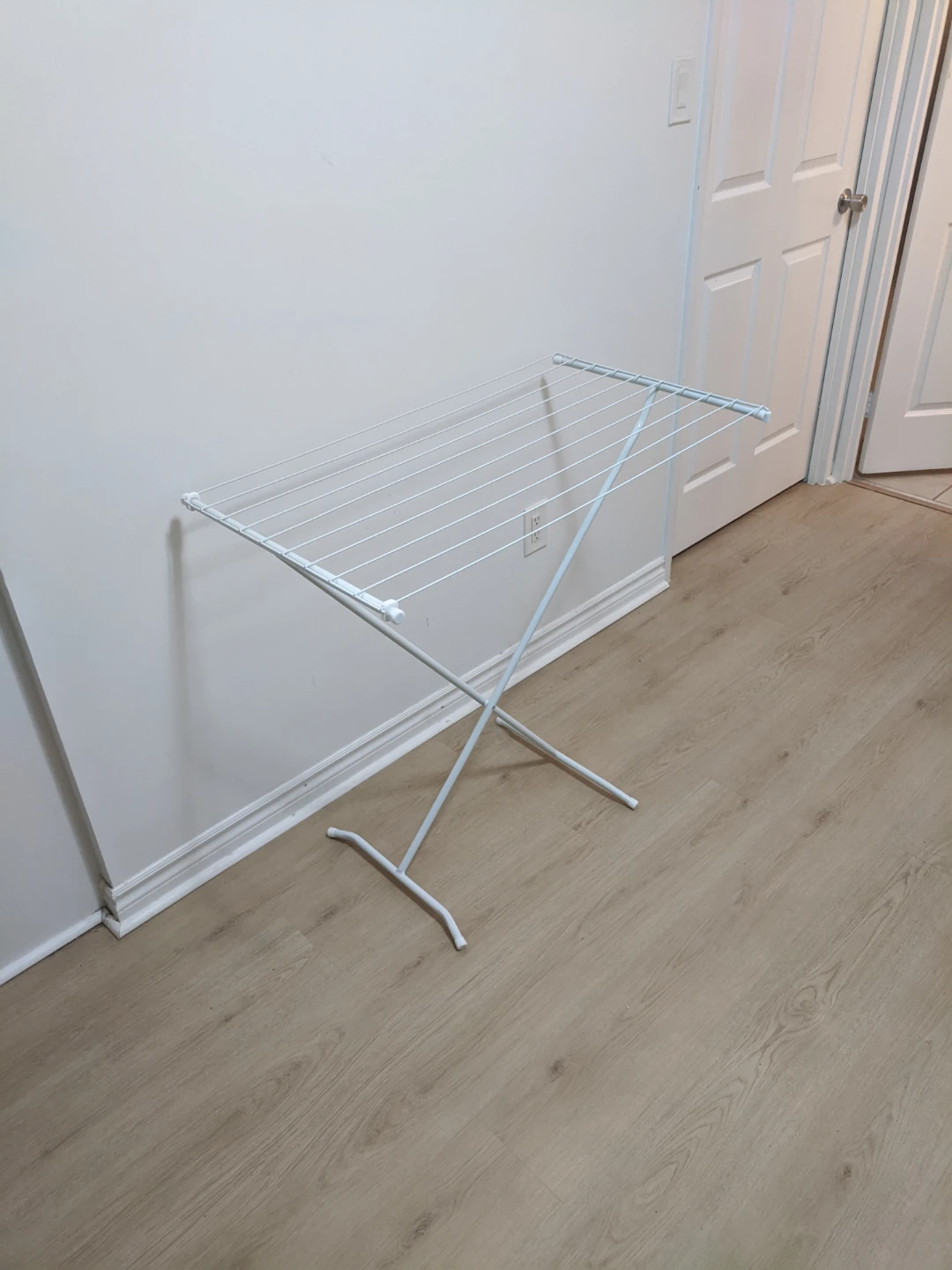 White folding drying rack - photo 4