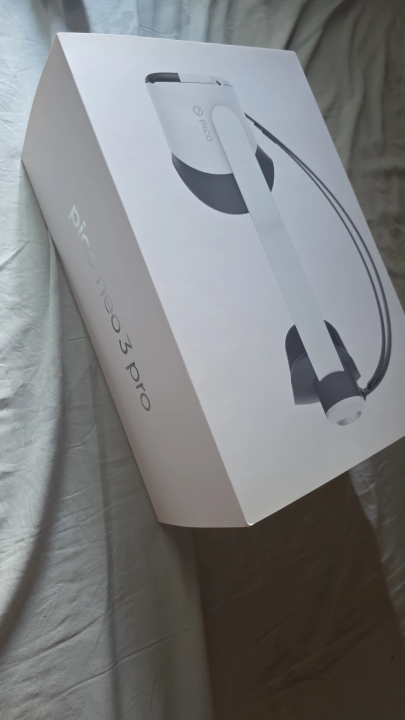 Pico Neo 3 Pro VR Headset