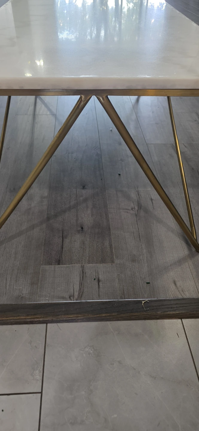 Marble top coffee table with gold legs - photo 4
