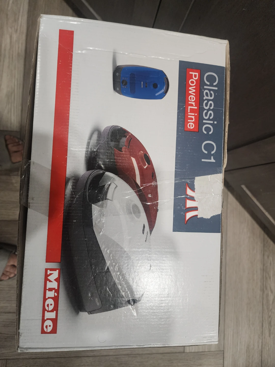 Miele Classic C1 PowerLine Vacuum Cleaner - photo 2