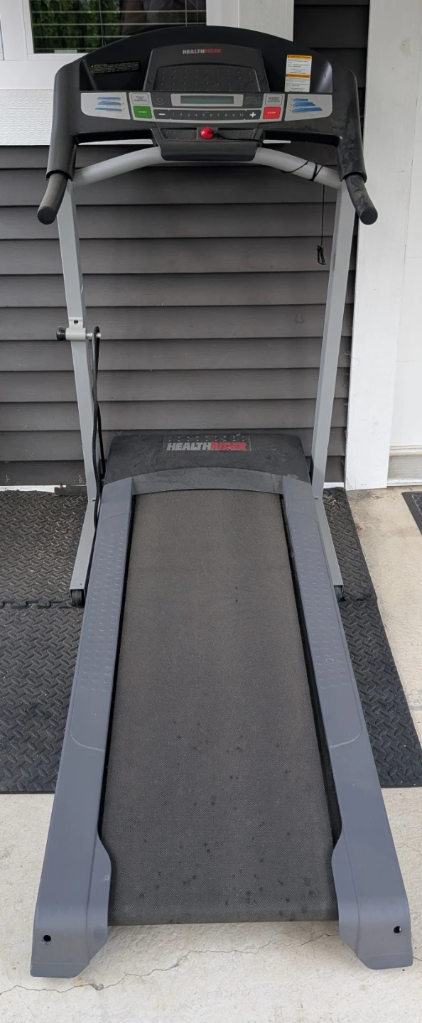 HealthRider Foldable Treadmill – Good Working Condition