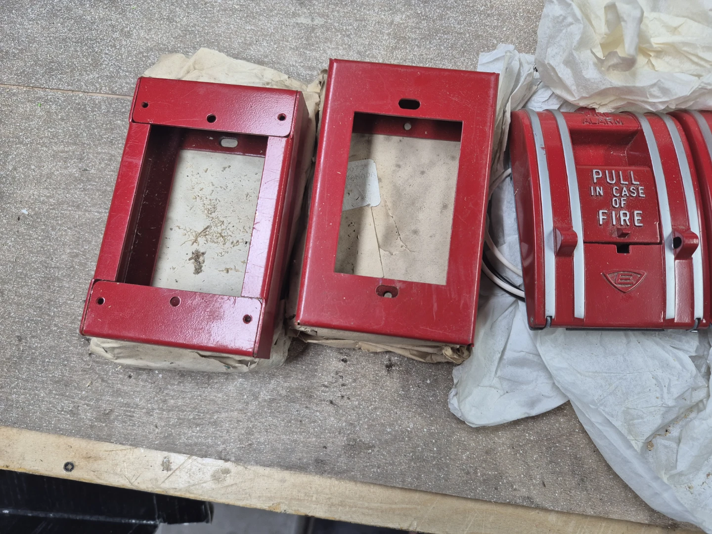 Simplex Manual Pull Stations 8 to choose from - photo 2
