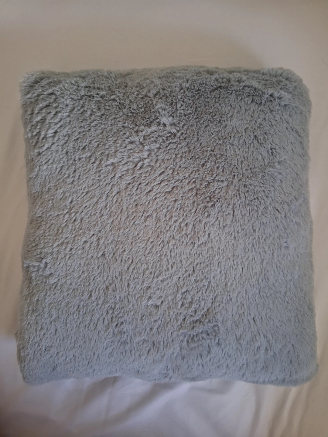 Grey Faux Fur Throw Pillow - photo 4