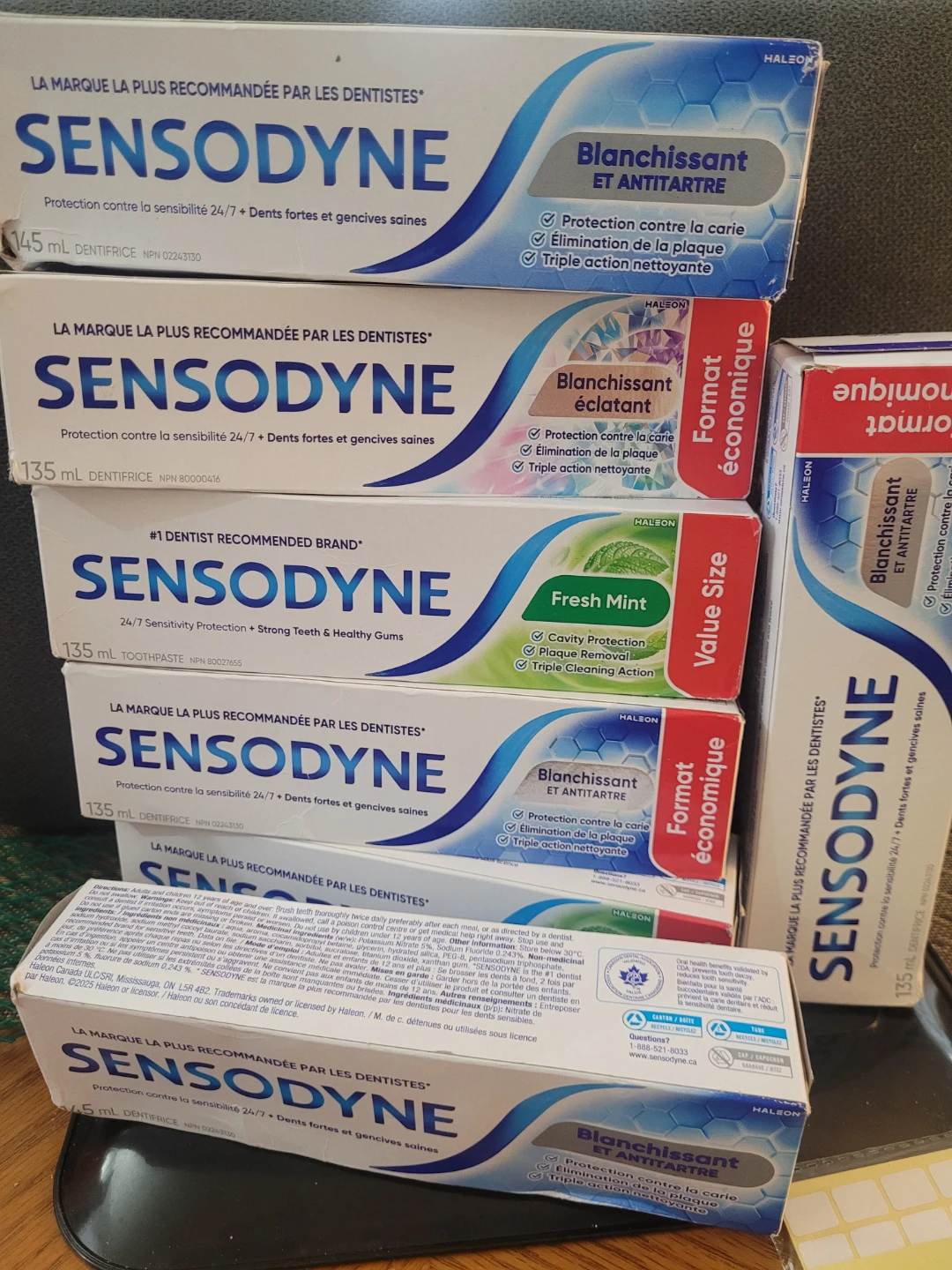 Sensodyne Toothpaste - Fresh Mint & Whitening