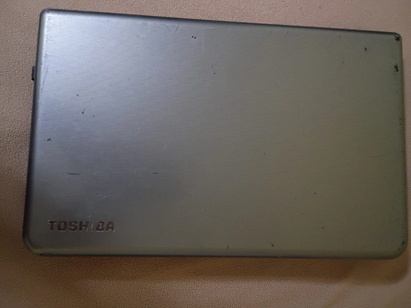 Toshiba Satellite Laptop - photo 2