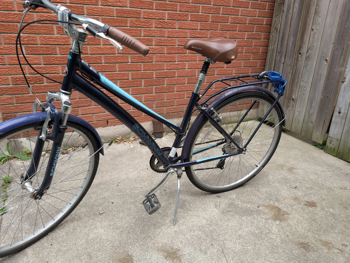 Schwinn Hybrid Bike