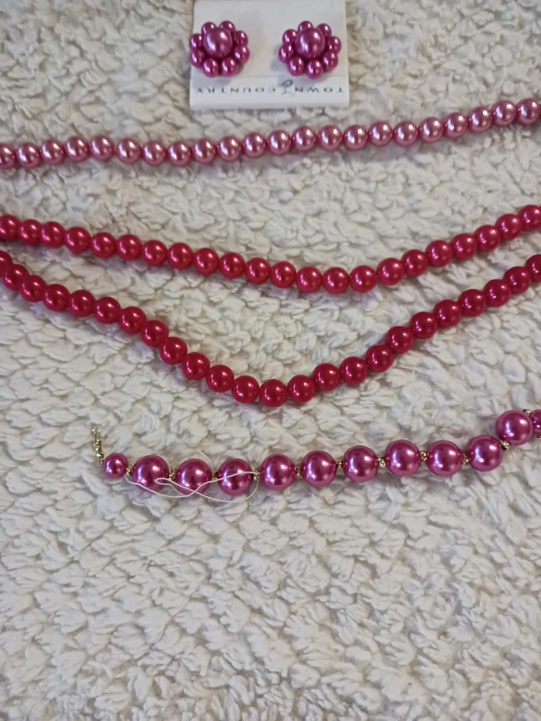 Town & Country Pearl Necklace Bracelet and Earring Set - photo 3