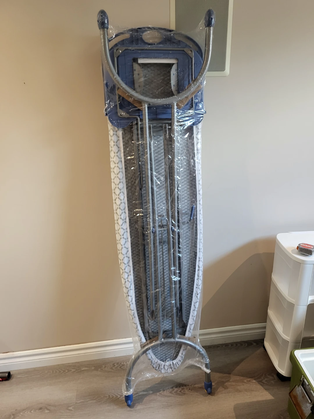 For Living Ironing Board with Retractable Iron Rest - photo 3