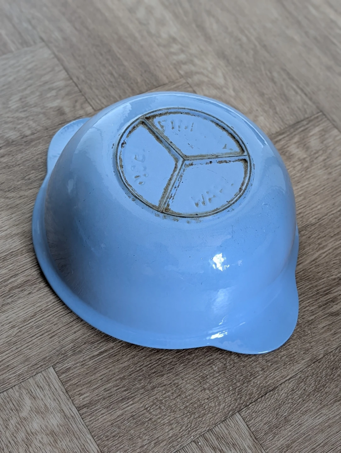 Vintage Cornflower Blue Cast Iron Pot - photo 5