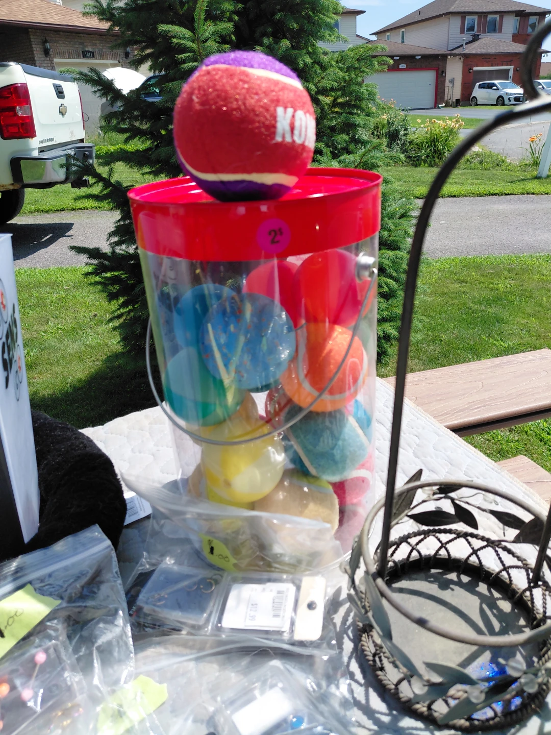 Kong Tennis Balls and Bucket Toy Assortment