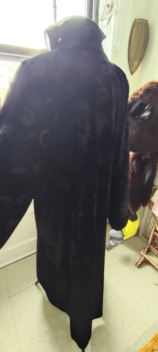 Black Velvet Burnout Abaya عبايا - photo 3