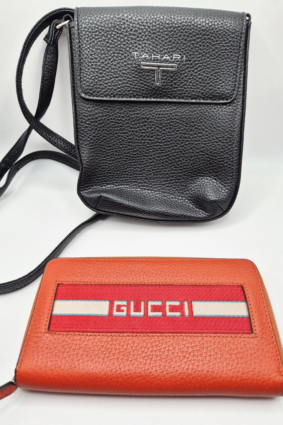 👜 👛 Fantastic Deal!! 2 for the price of 1
