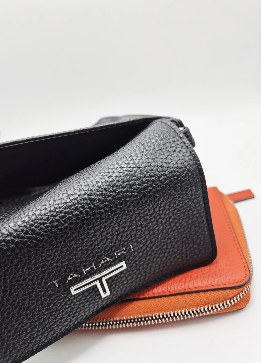 👜 👛 Fantastic Deal!! 2 for the price of 1 - photo 2