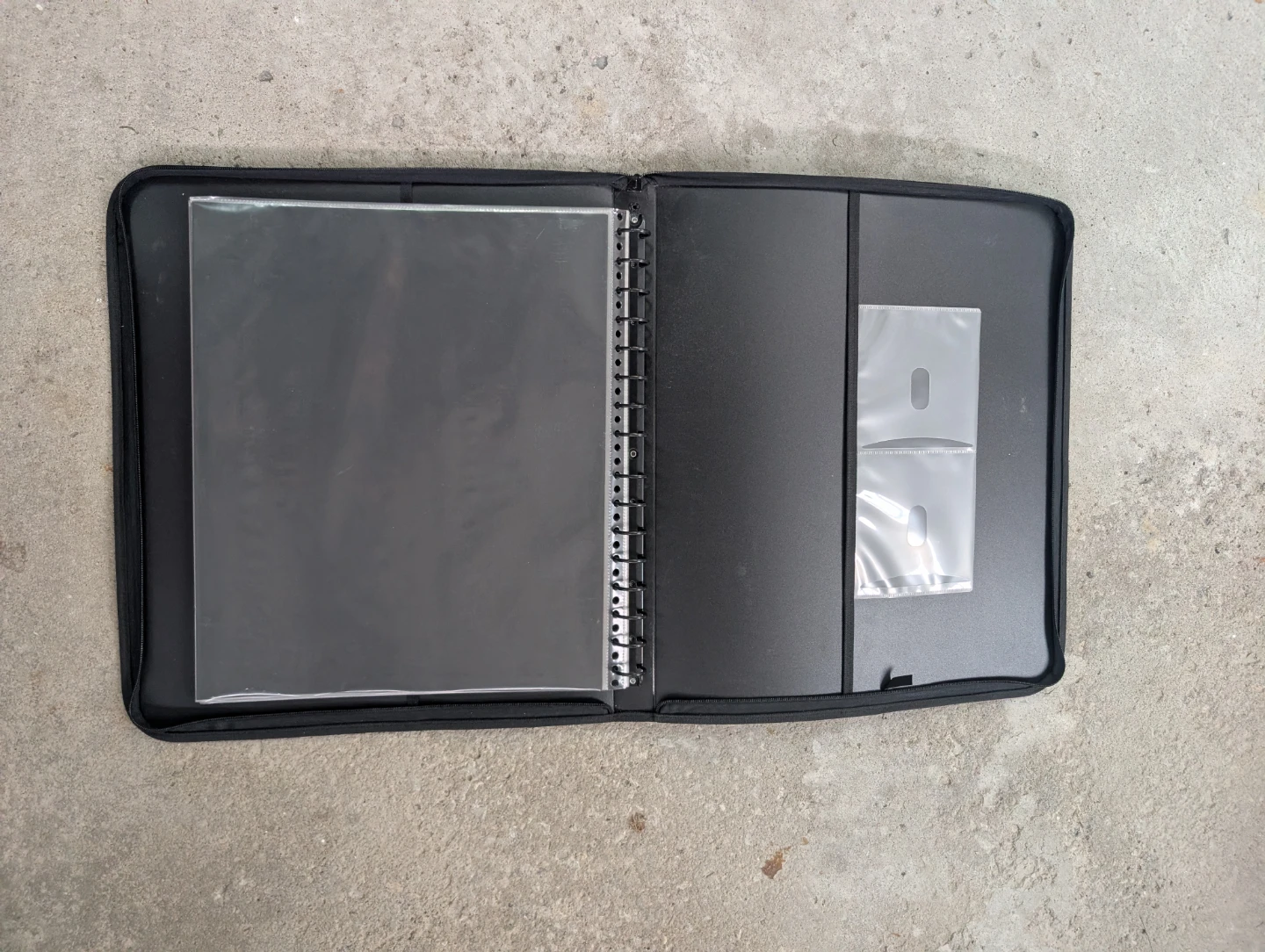Black Zippered Art Portfolio Case - photo 2