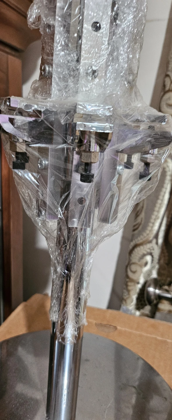 Chrome Wine/Liquor Swirl Stemware Rack - photo 2