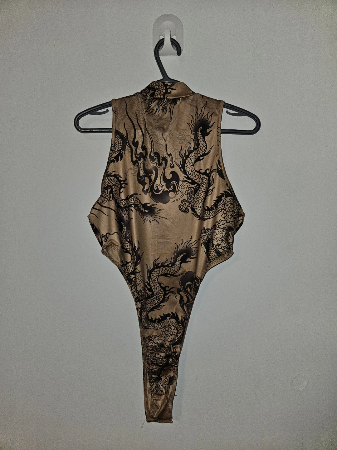 SHEIN Dragon Print Satin 2 piece Top and Pants set L - photo 2
