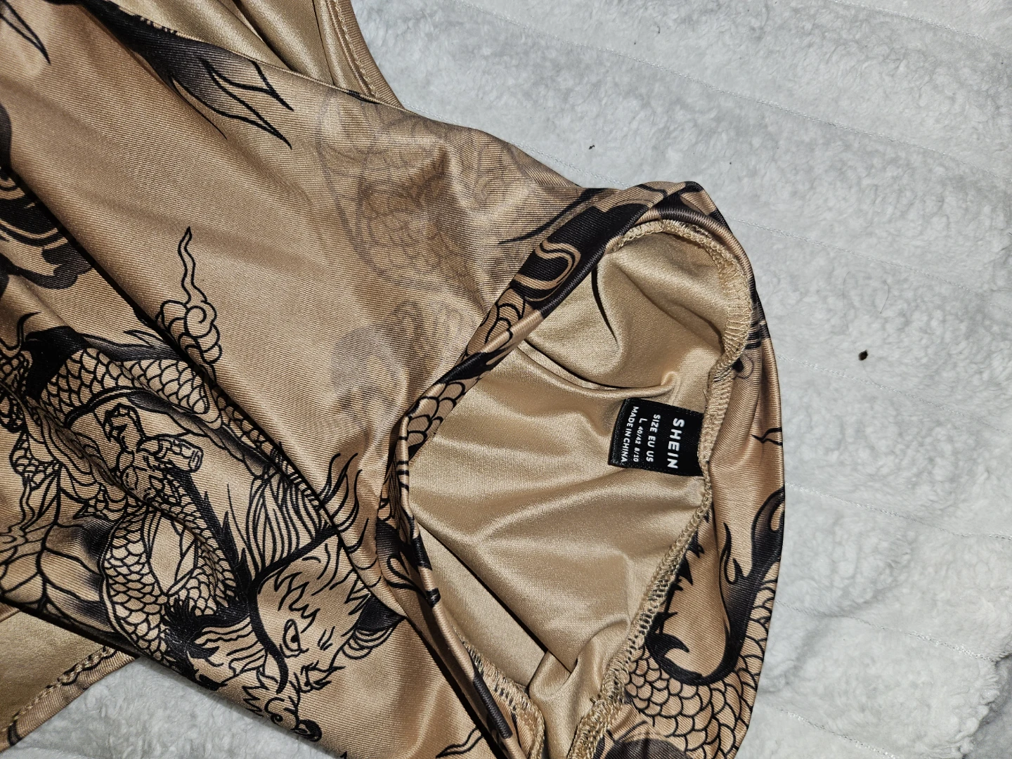 SHEIN Dragon Print Satin 2 piece Top and Pants set L - photo 3