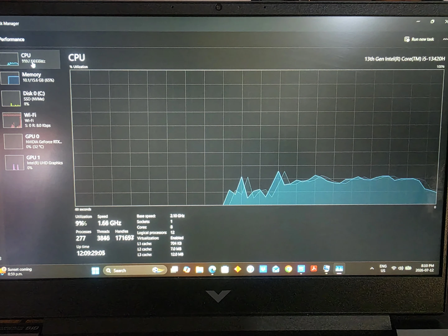 HP Victus Gaming Laptop - photo 3